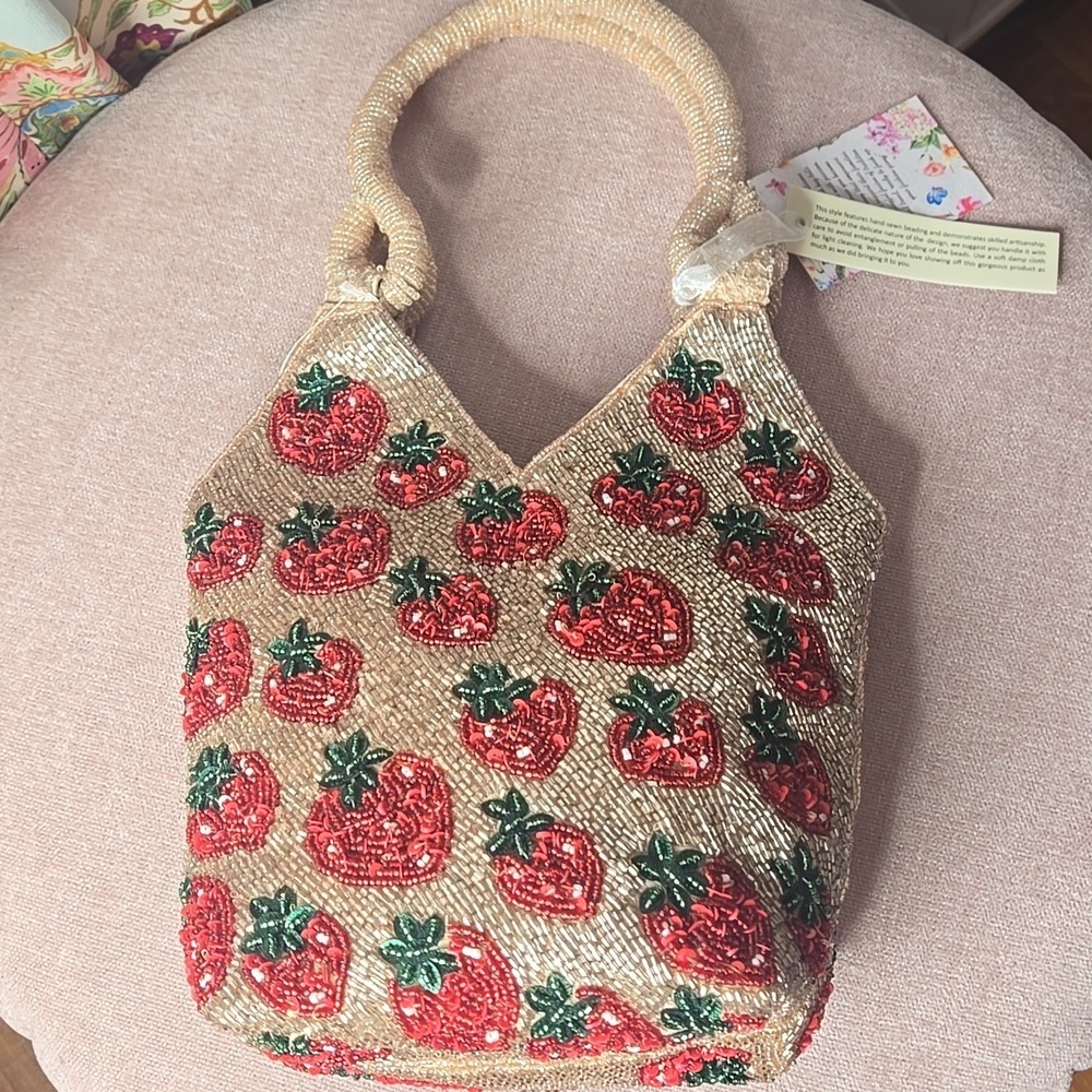 NWT Indian Beated Straberry Bag - Picture 7 of 7